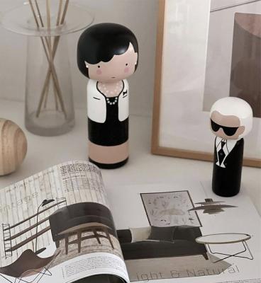 COCO 21 cm – Poupée Kokeshi Lucie Kaas