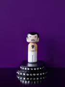 FREDDIE – Poupée Kokeshi Lucie Kaas